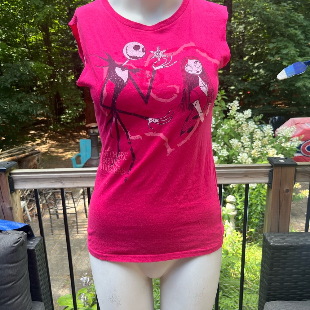 Pink Artistic Muscle Tee - Picture 2 of 7